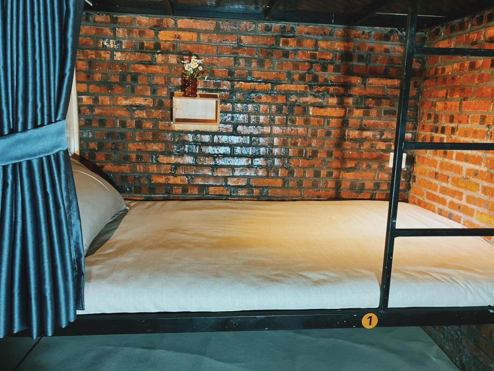 Venn Hostel Вьентьян Экстерьер фото