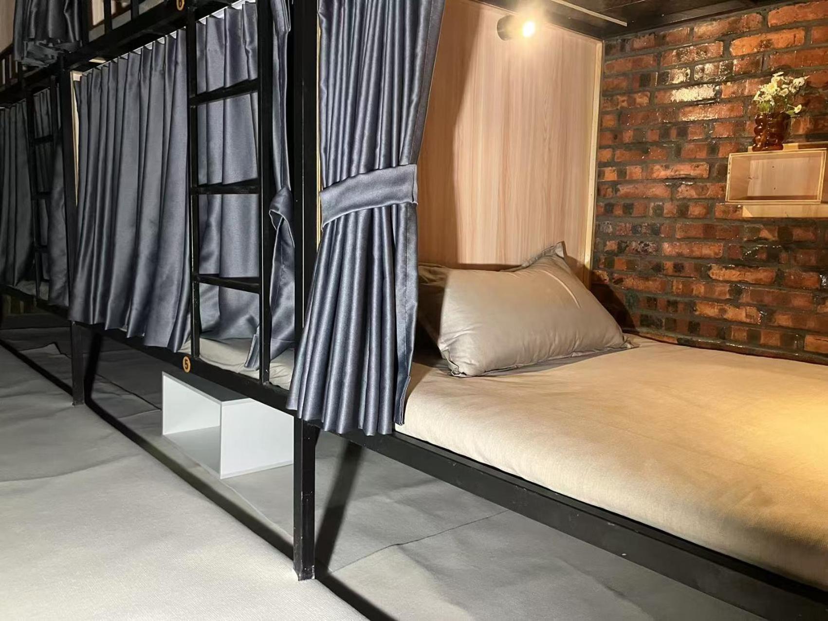 Venn Hostel Вьентьян Экстерьер фото