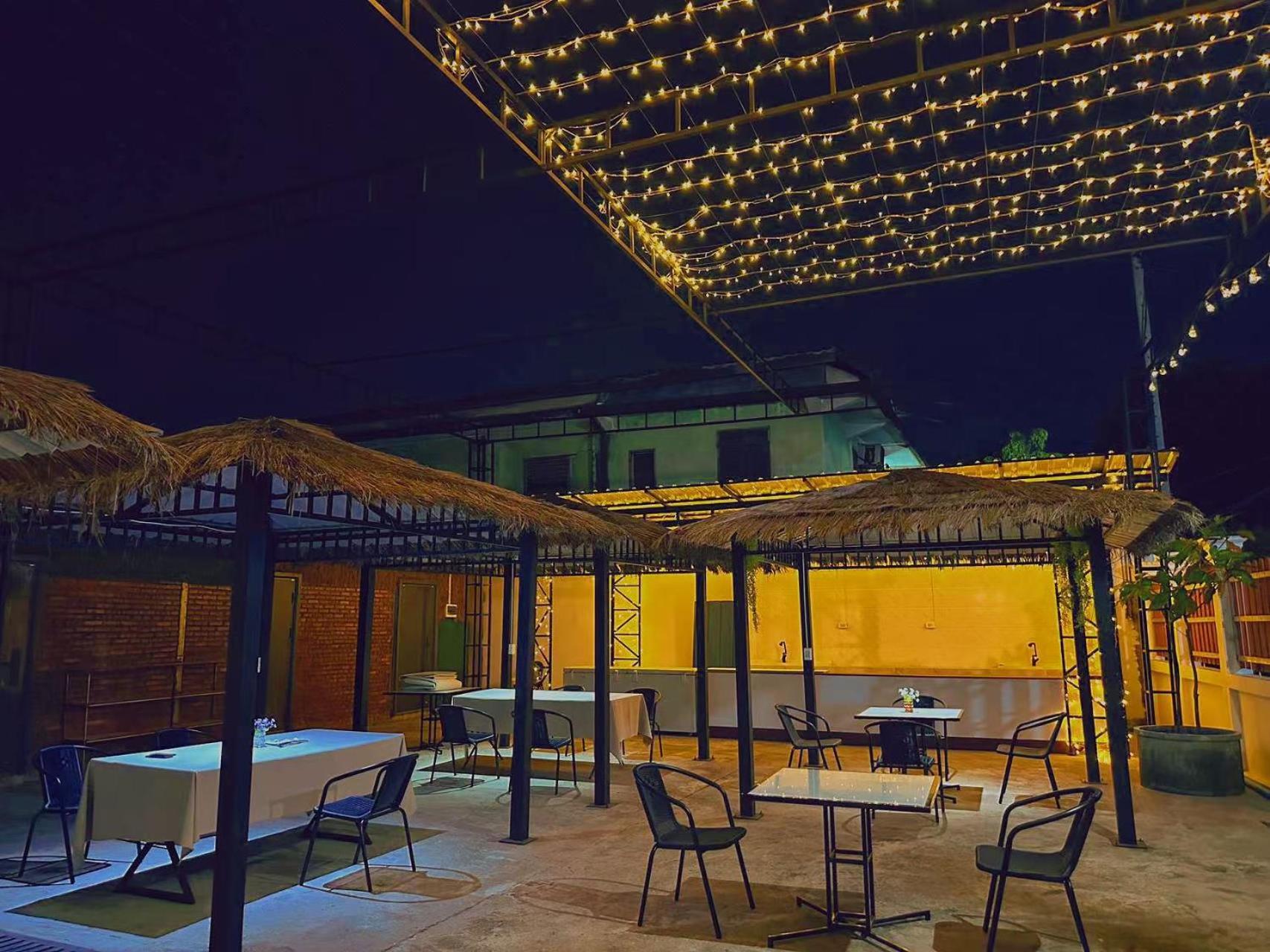 Venn Hostel Вьентьян Экстерьер фото