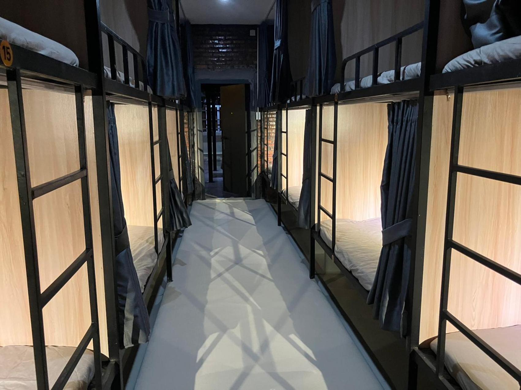 Venn Hostel Вьентьян Экстерьер фото